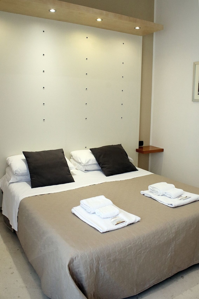 Residence Arco Antico 44/77