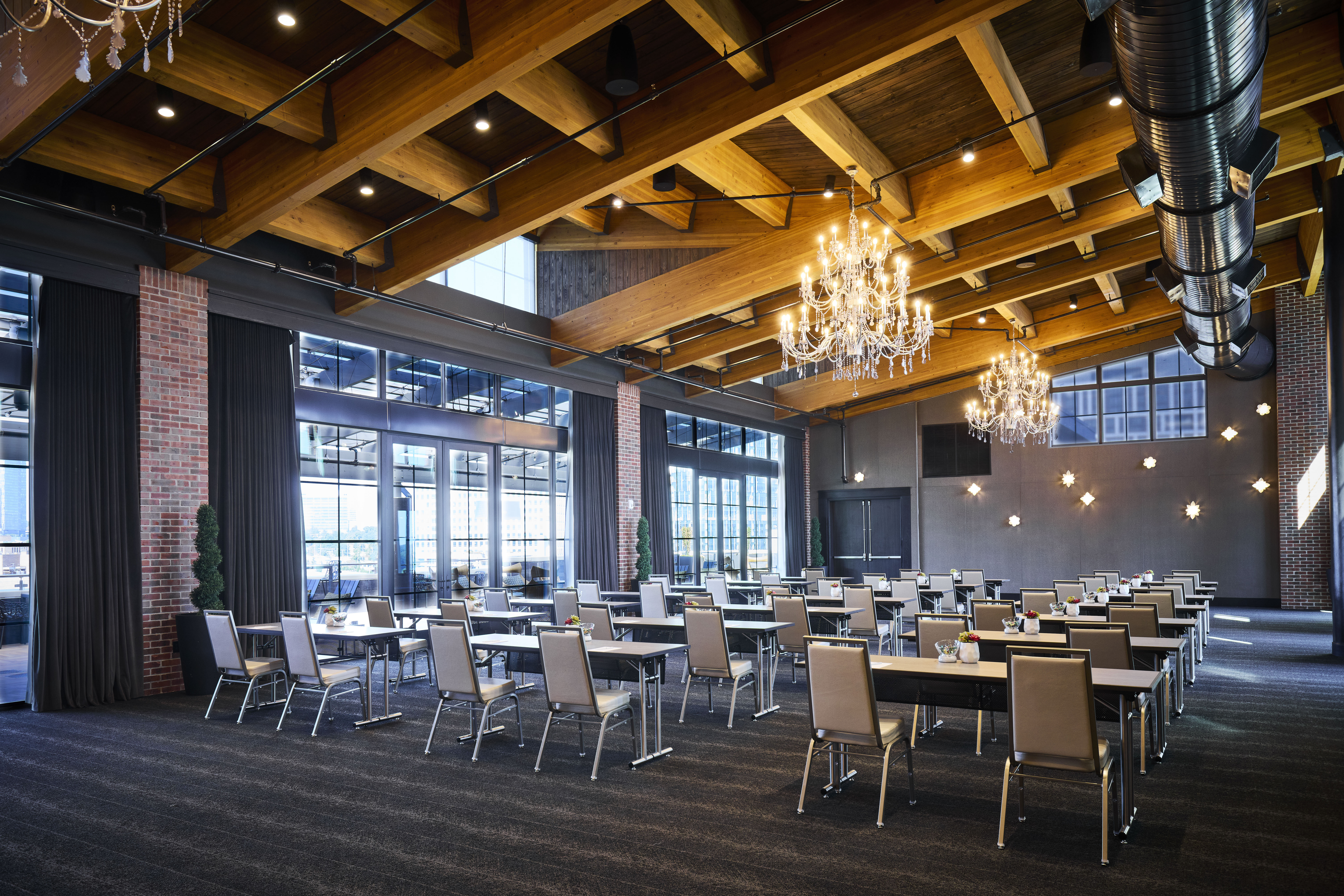 Archer Hotel Tysons 75/77