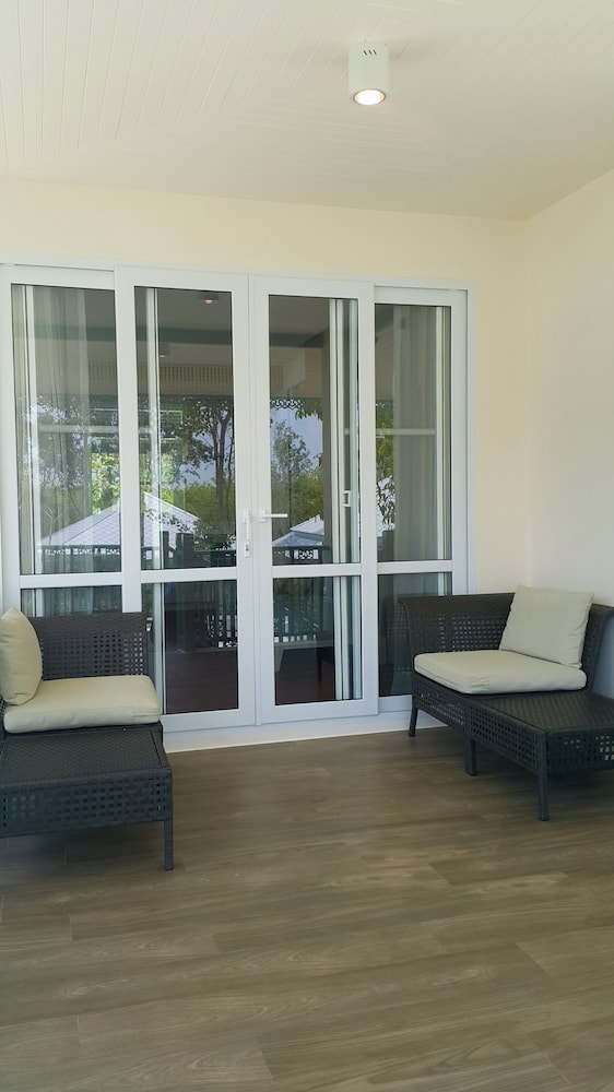 Na Sook Resort 35/50