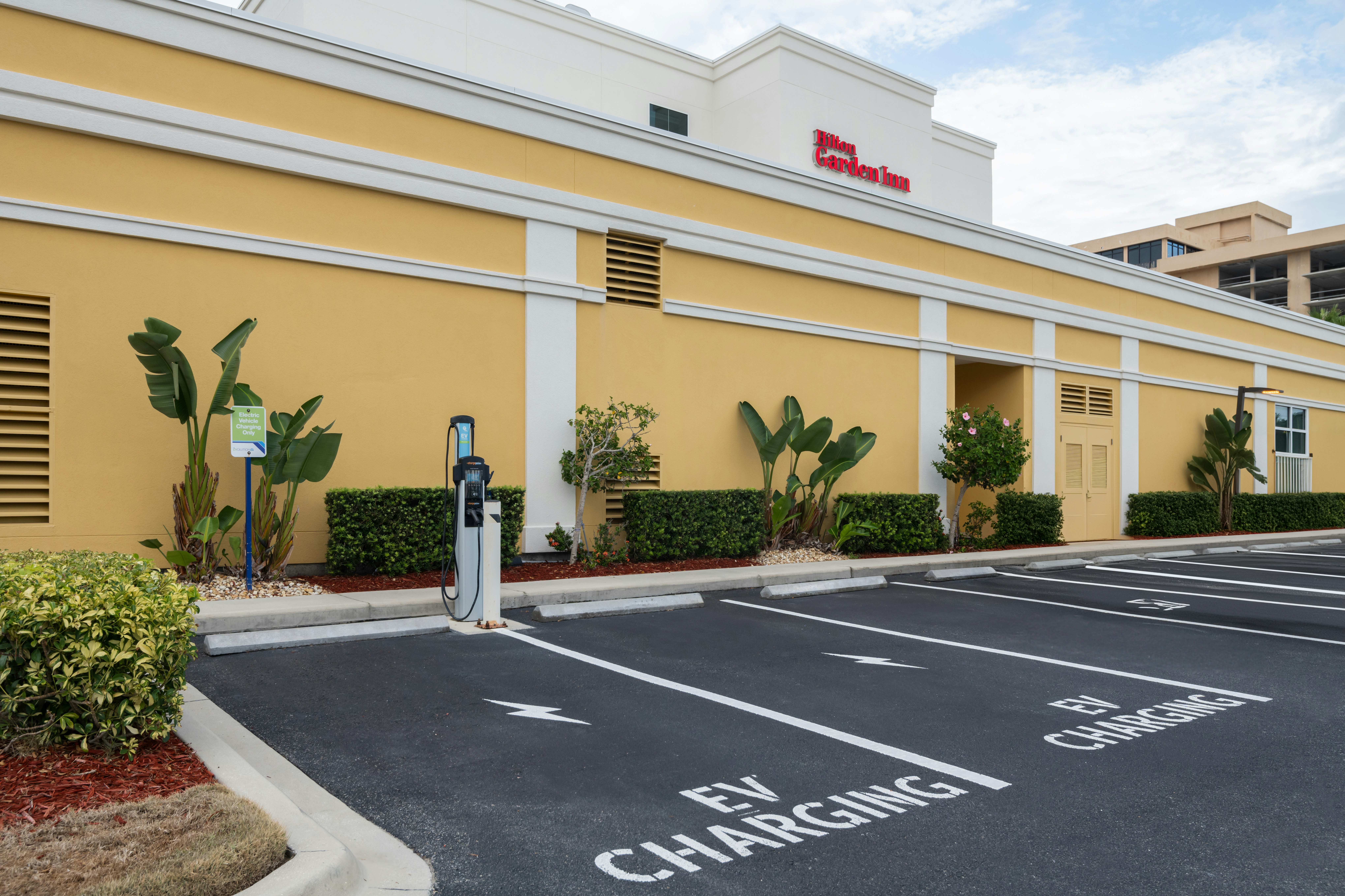 Hilton Garden Inn Daytona Beach Oceanfront 54/58