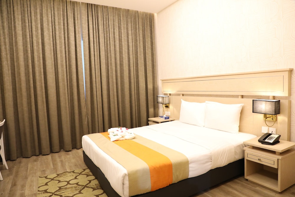 Premium Triple Occupancy One Bedroom