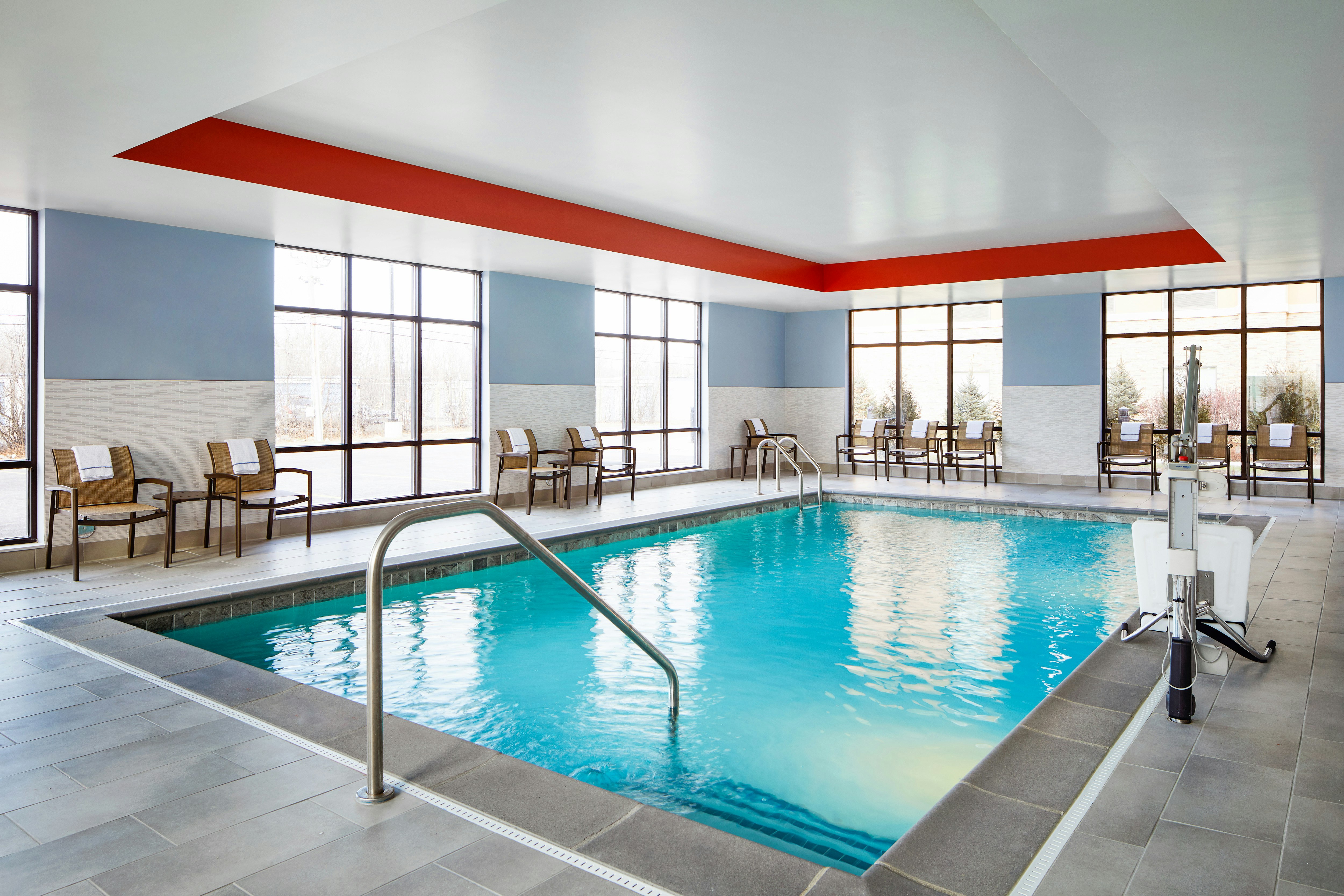 Hampton Inn & Suites Chicago/Waukegan Il 20/45