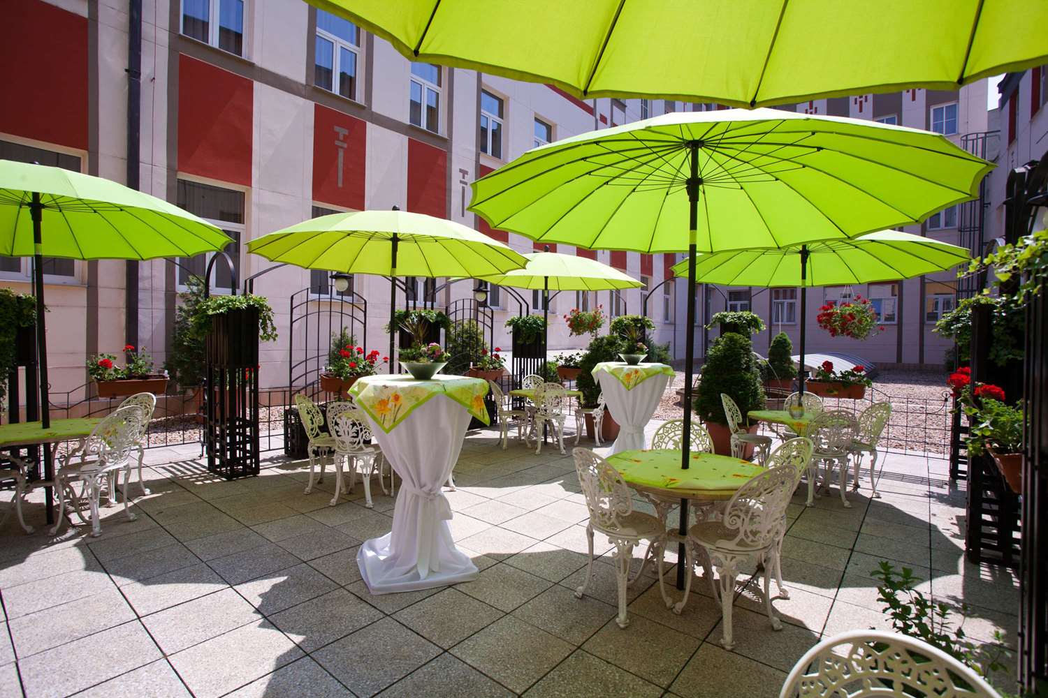 Hotel Meteor Plaza Prague 35/43
