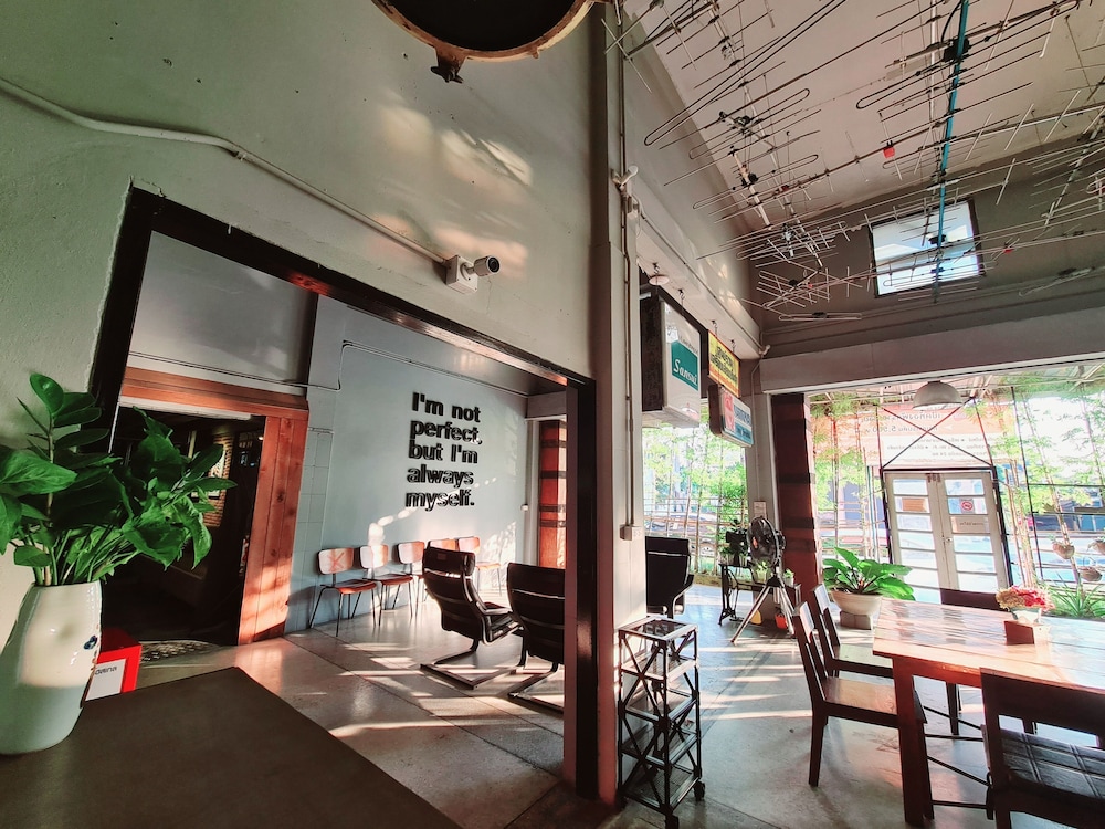 The 8 Factory Hostel Phitsanulok 50/69