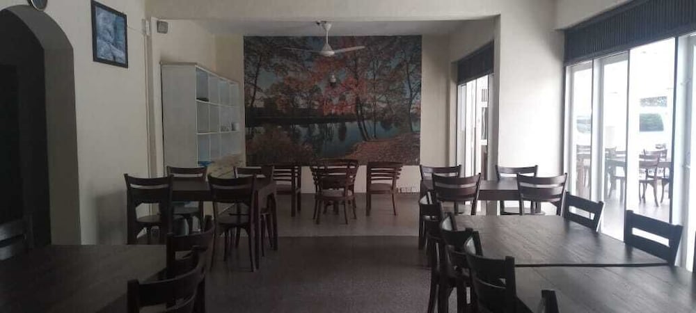 Milano Tourist Rest 28/40