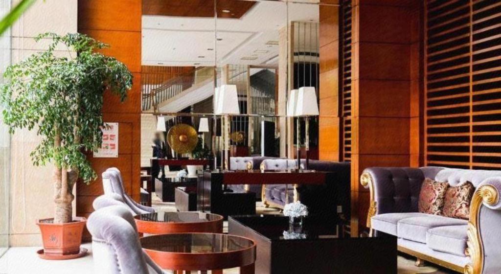 Leisure Hotel Dongguan 51/59