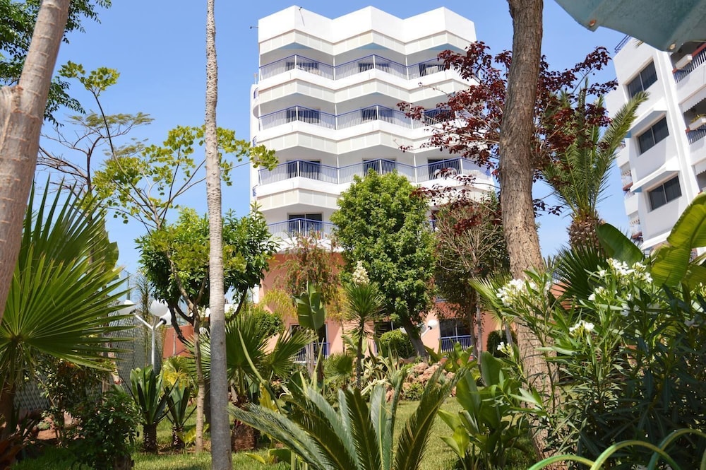 Residence Yasmina 35/50