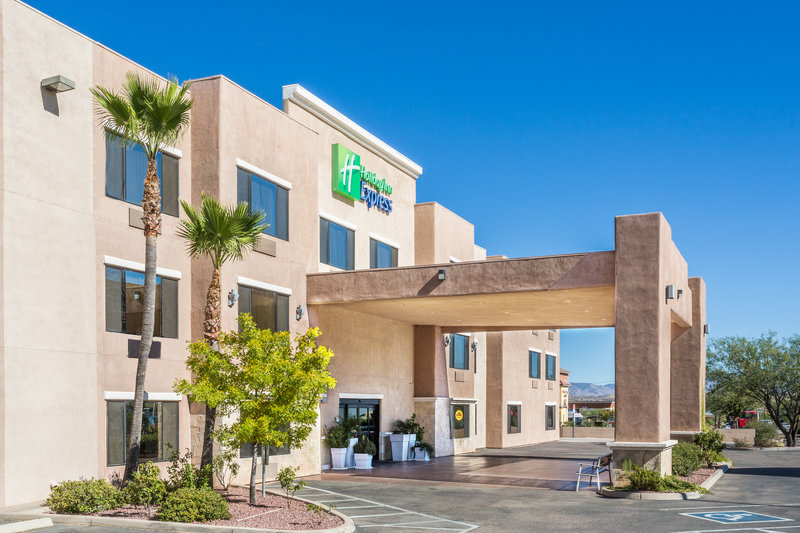 Holiday Inn Express Nogales 53/54
