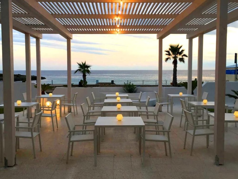 Sud Beach Hotel 33/53