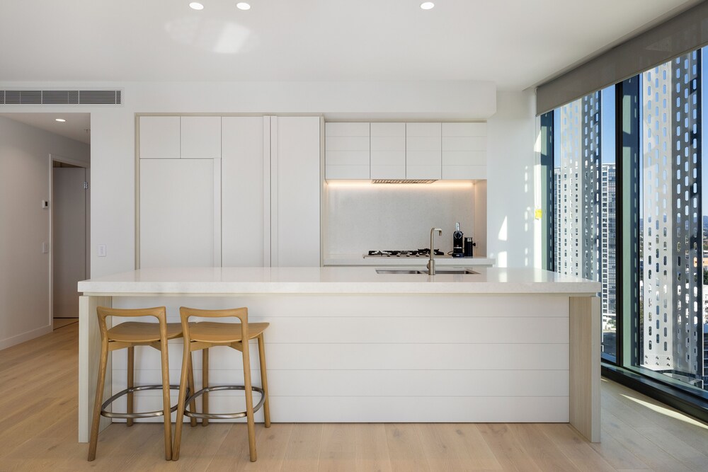 ULTIQA Signature at Broadbeach 8/50