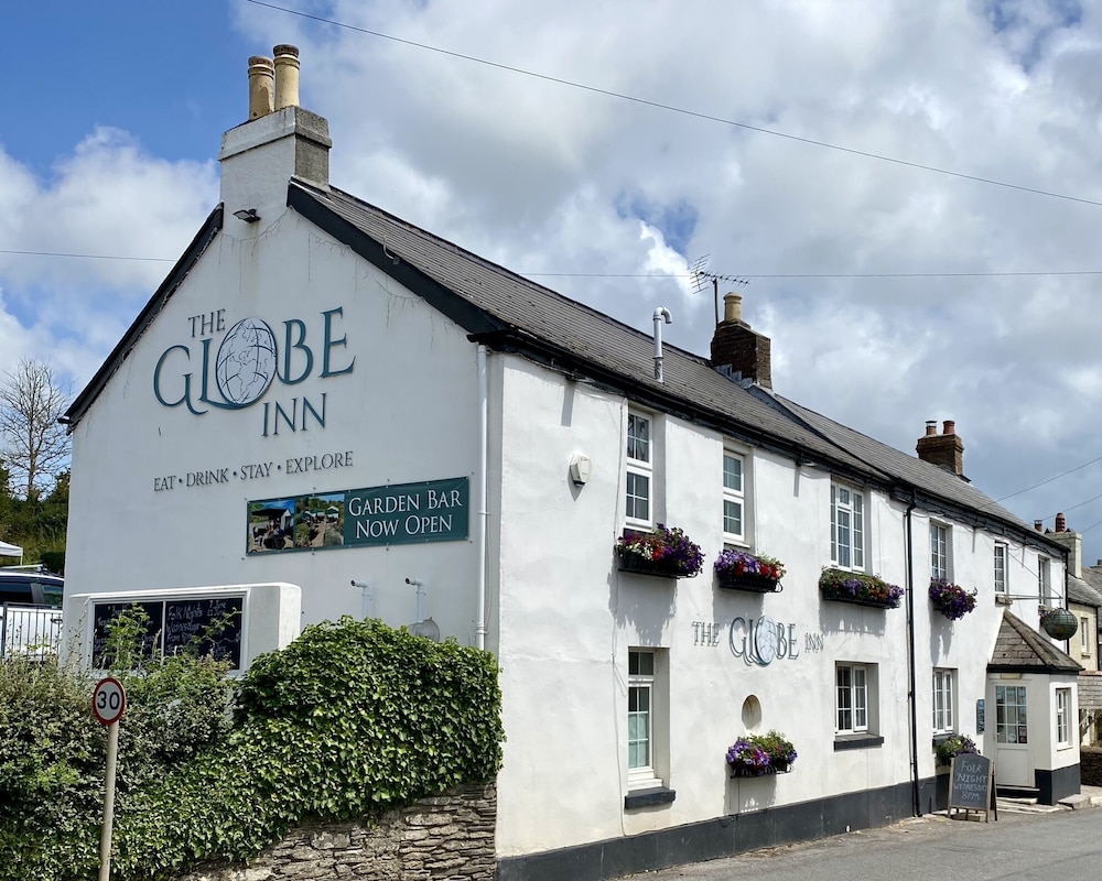 The Globe Inn 3/46