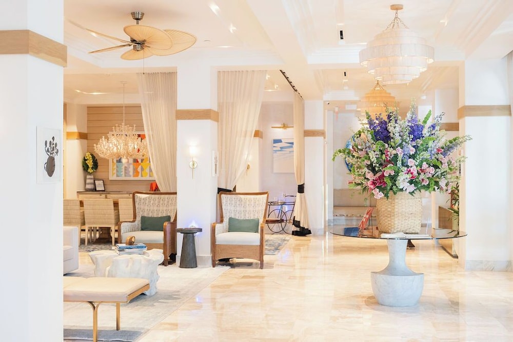 White Elephant Palm Beach 47/62