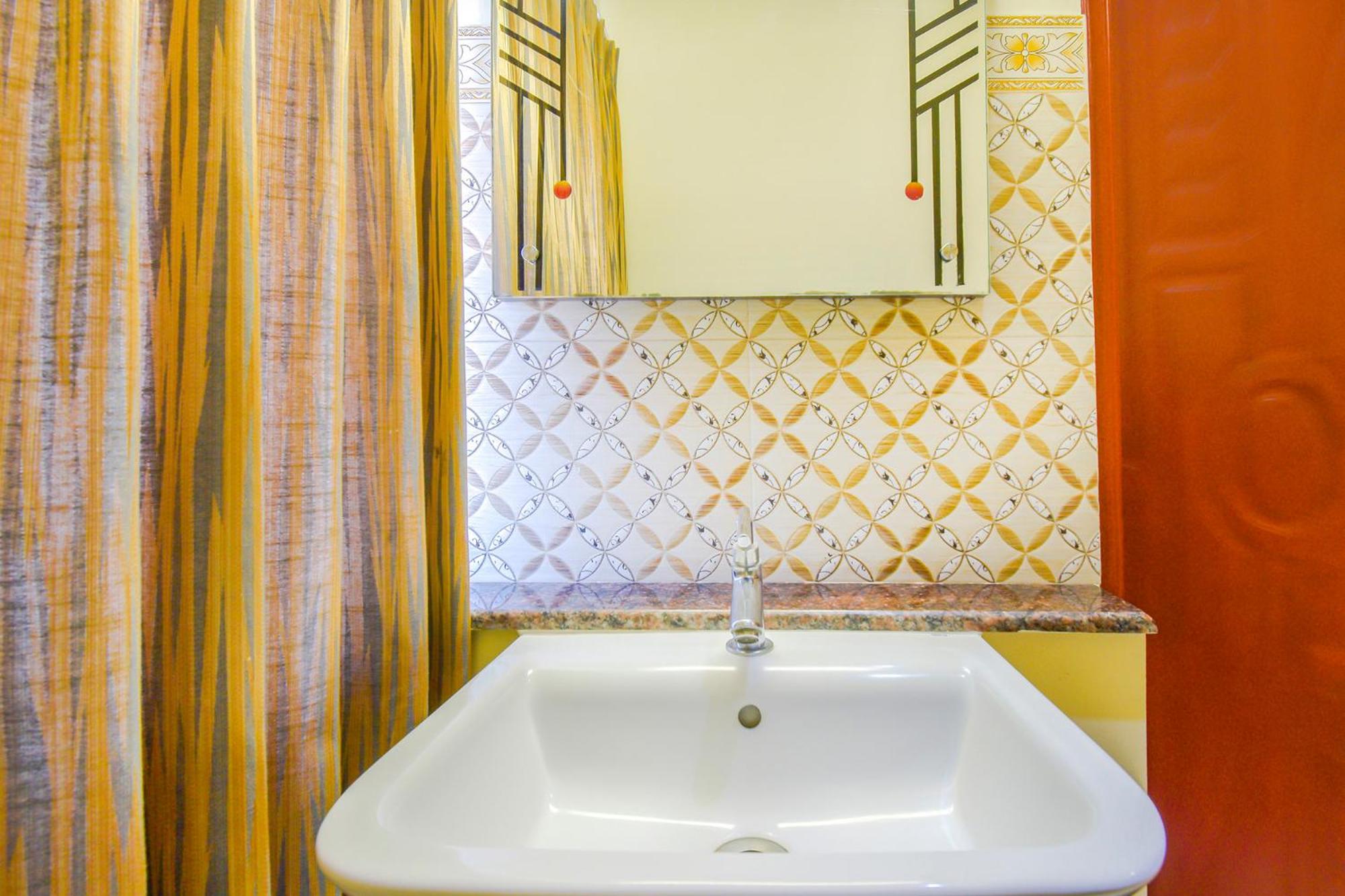 Fabhotel Thaneegai Residency 45/50