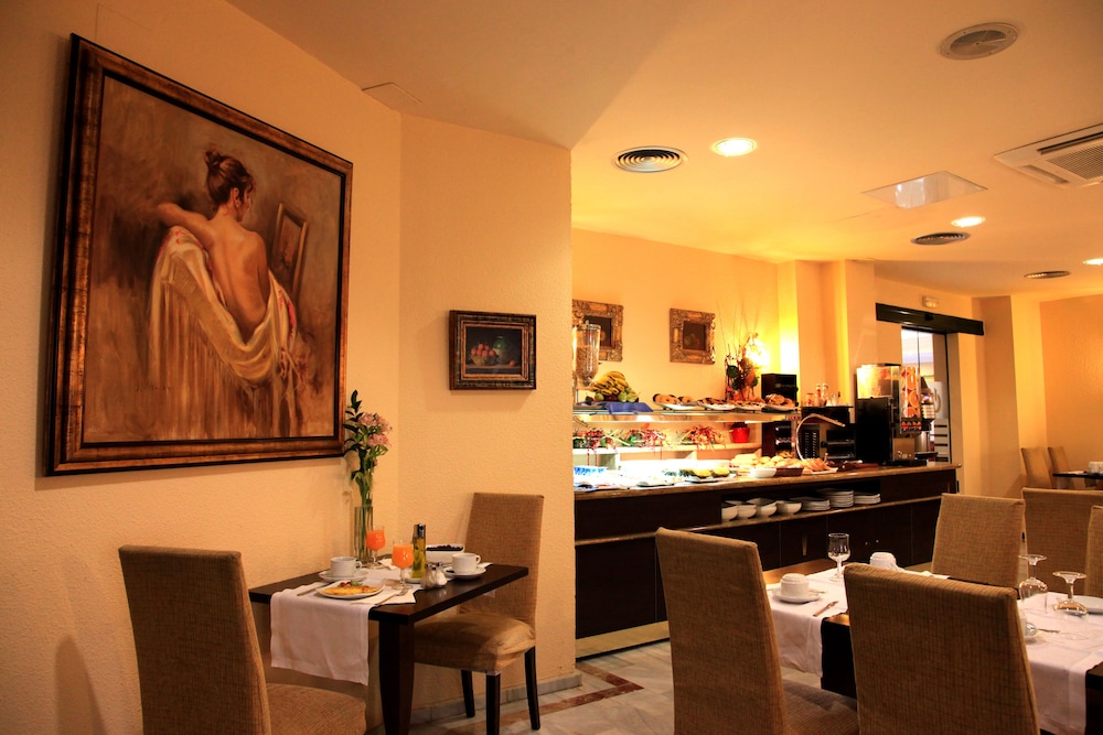 Hotel Cervantes 27/41