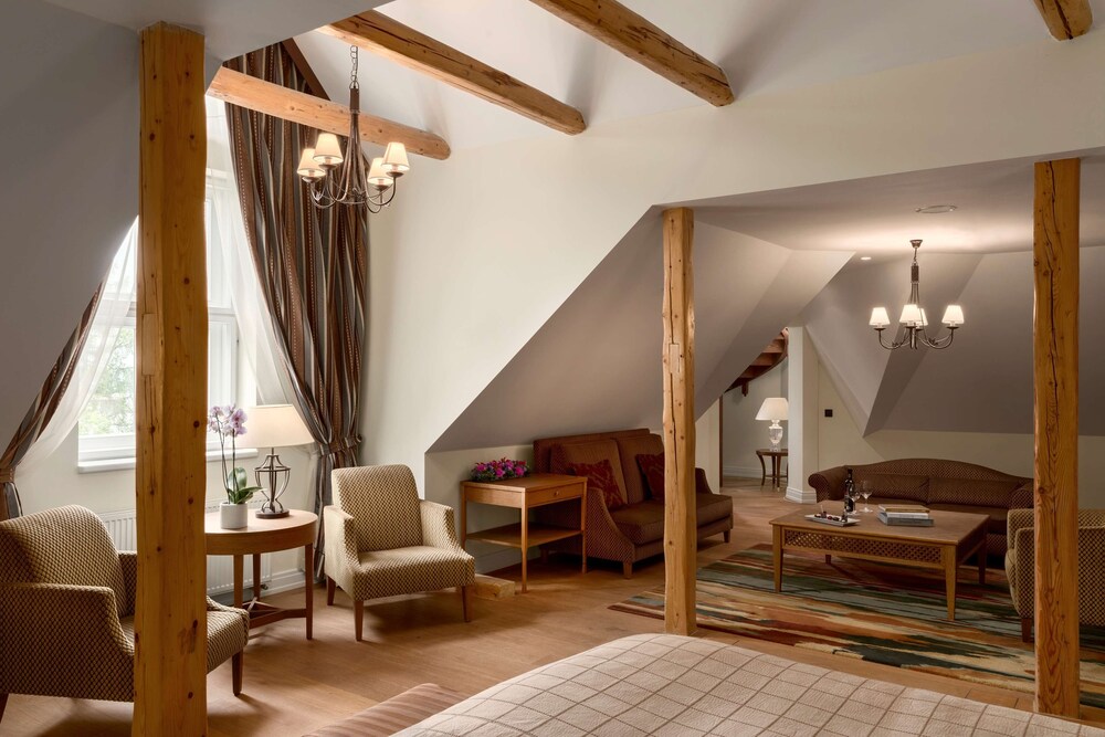 GRAND HOTEL KEMPINSKI HIGH TATRAS 49/70