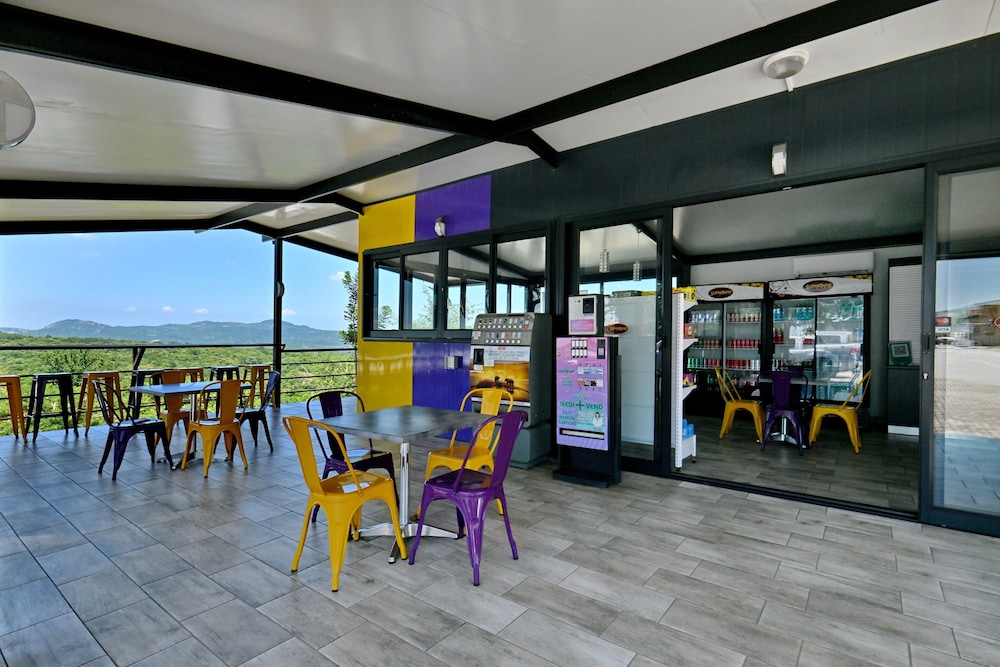 SleepOver Kruger Mpumalanga International Airport 16/31