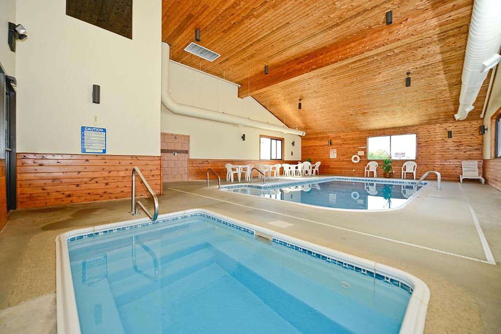 Days Inn by Wyndham Ozark Springfield 14/22