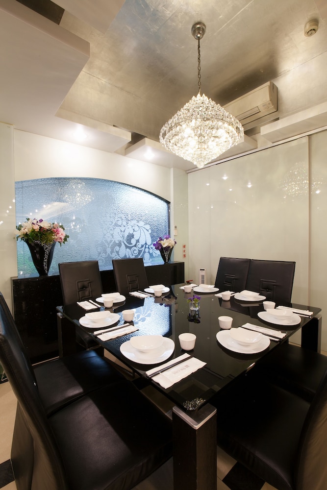 Chiayi King Hotel 53/65