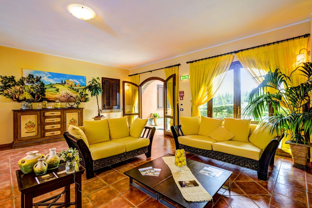 Pian Dei Mucini Resort 54/74