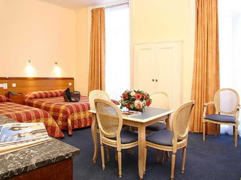 Hotel Montpensier Paris 13/23