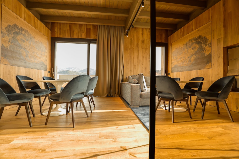 Collina Luxury Relais 50/61