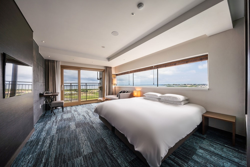 Golden Tulip Jeju Seongsan 39/68