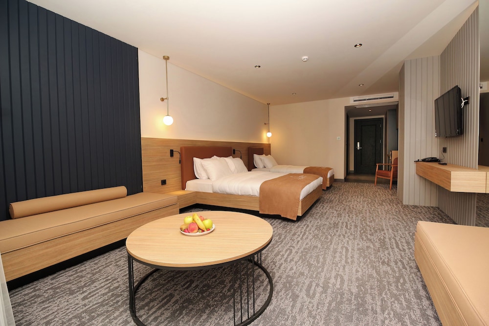 Inanlar City Hotel 30/46