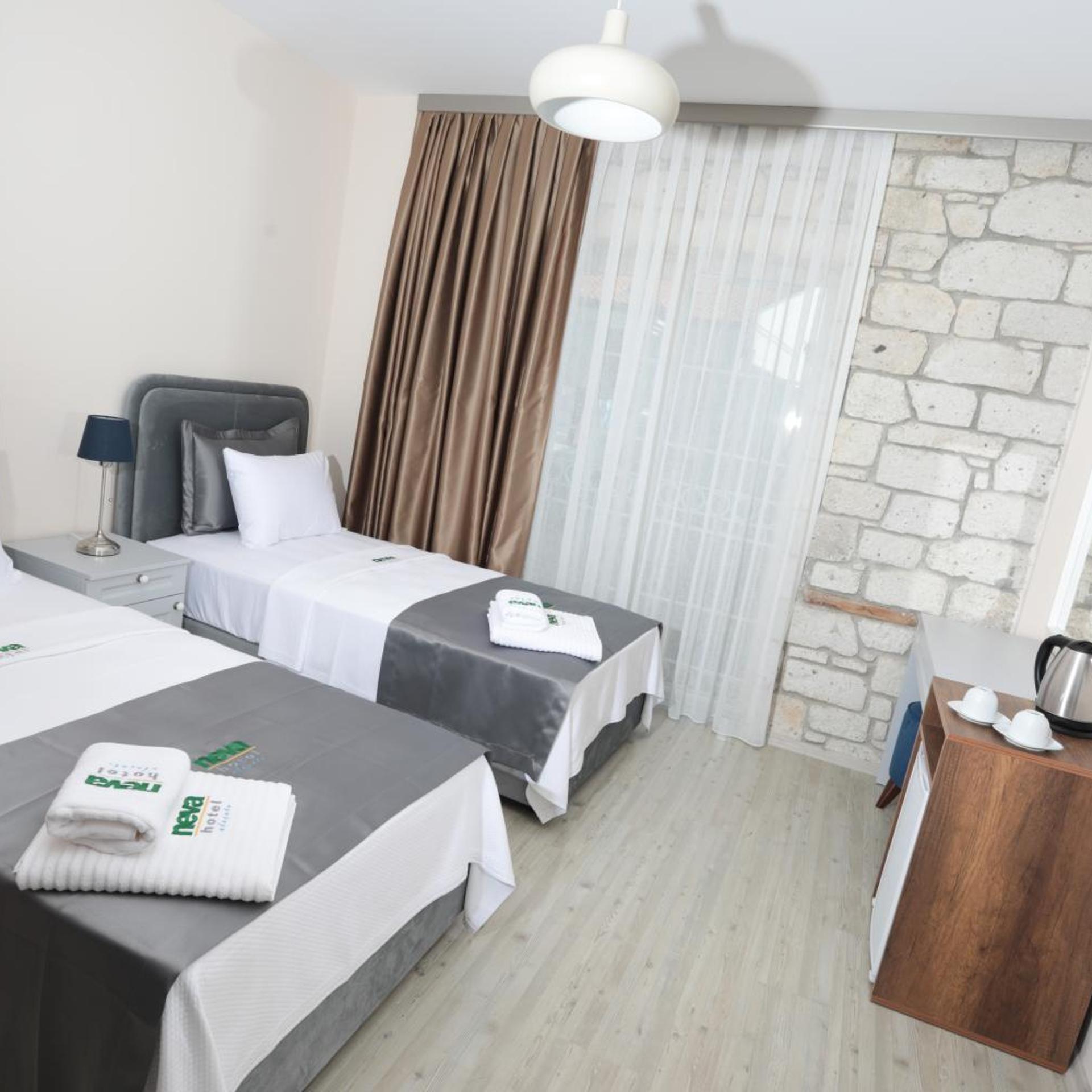 Standard, Twin Beds