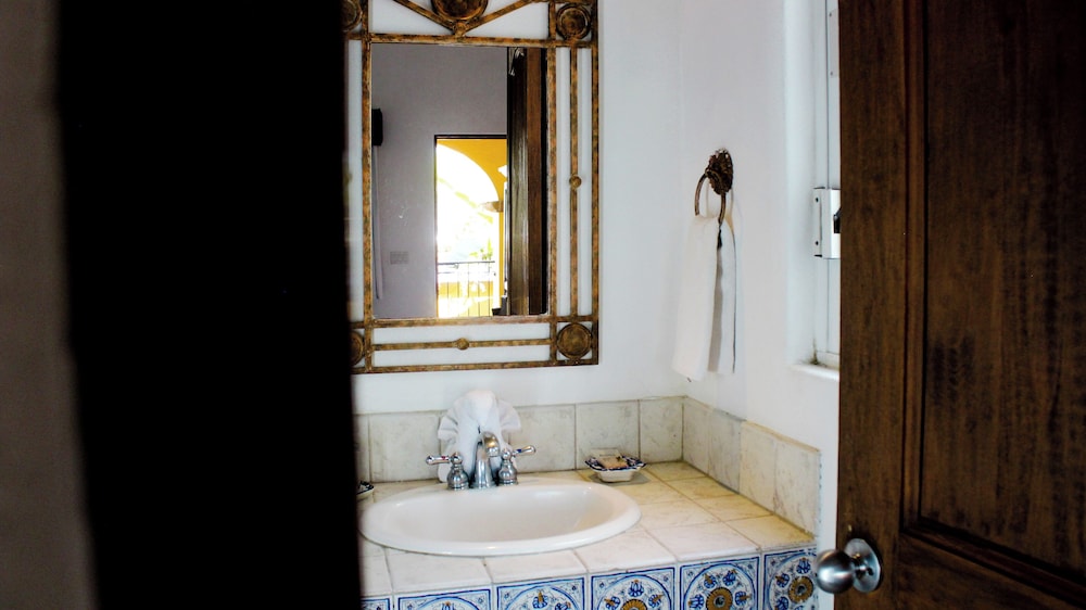 El Encanto Inn Hotel Spa And Suites 43/43