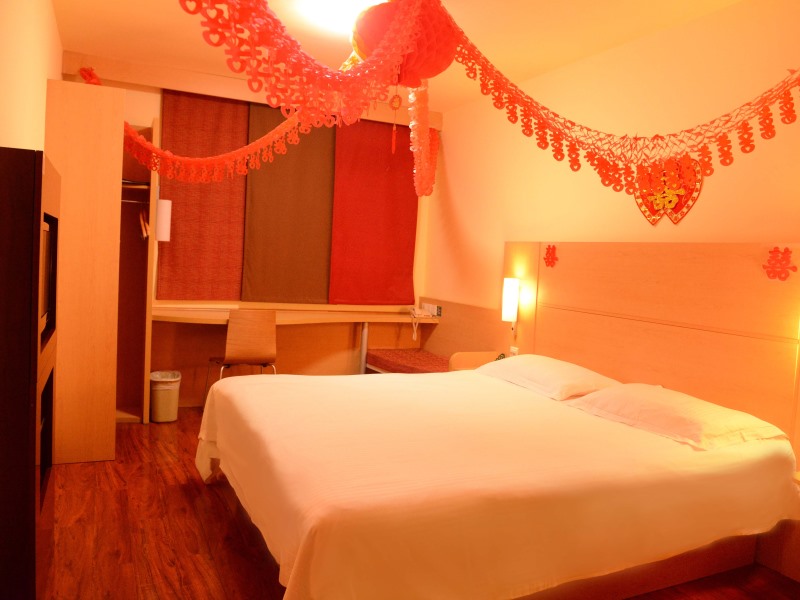 GREENTREE INN TIANJI DAGANG DISTRICT SHIHUA ROAD HOTEL 15/32