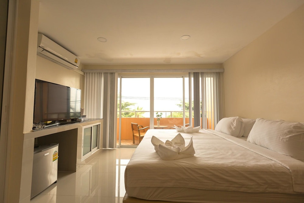 Marina Jomtien Beach 15/65