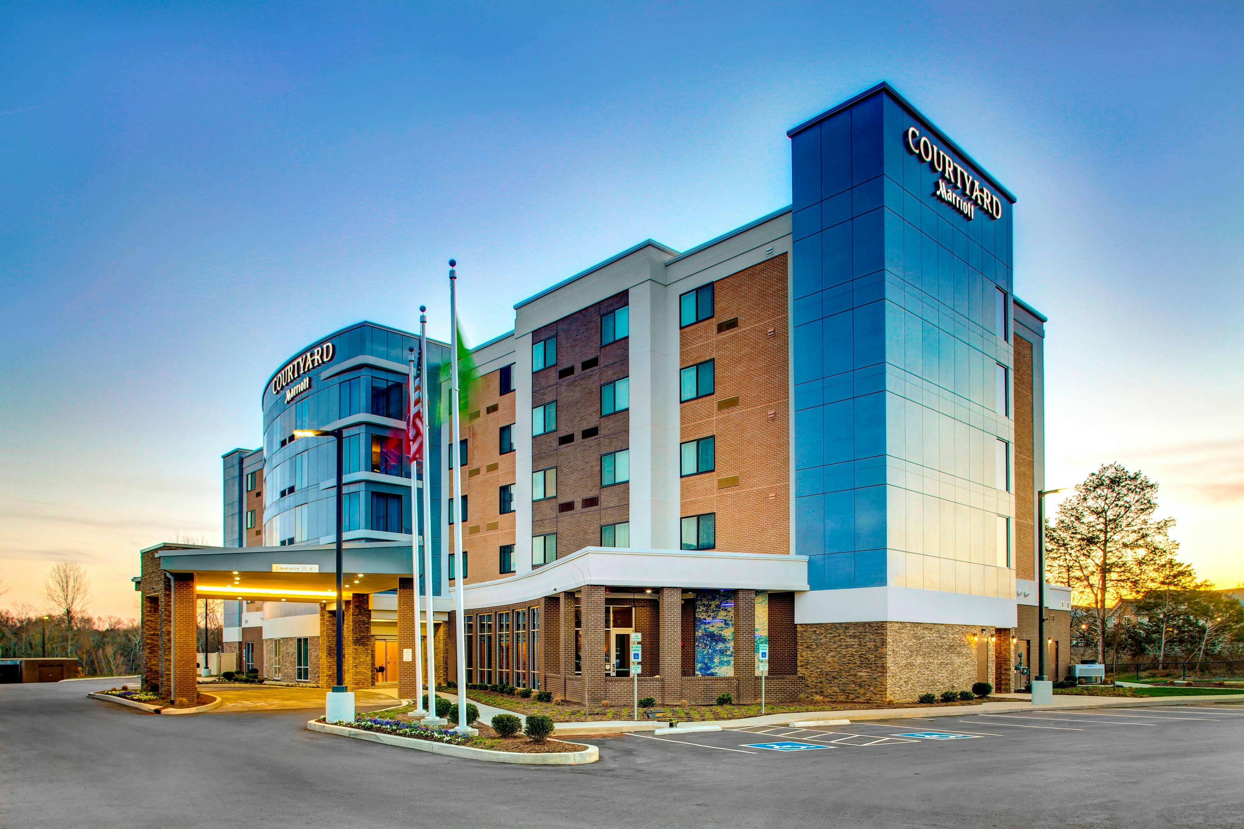 COURTYARD NASHVILLE MOUNT JULIET 23/24