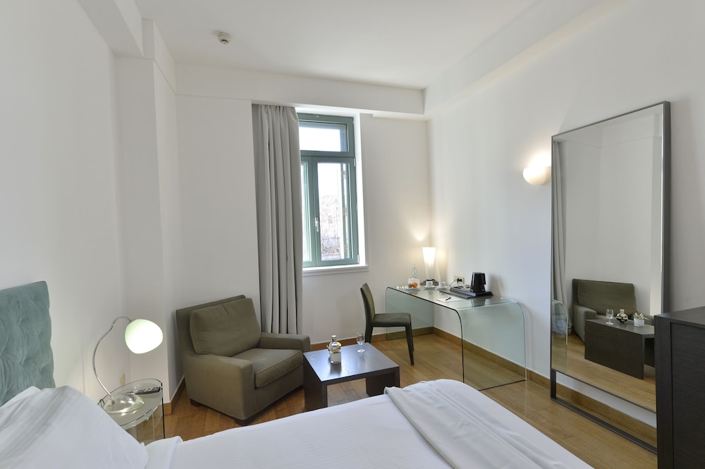 Athenaeum Eridanus Luxury Hotel 11/41