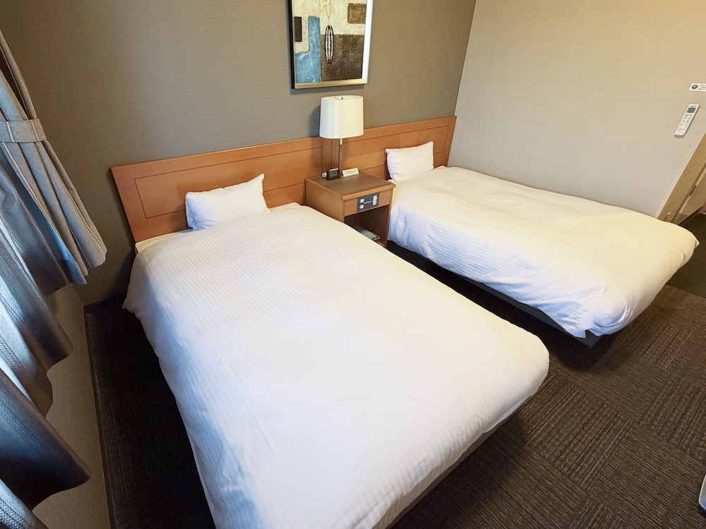 Hotel Route-Inn Nakatsugawa Inter 6/42