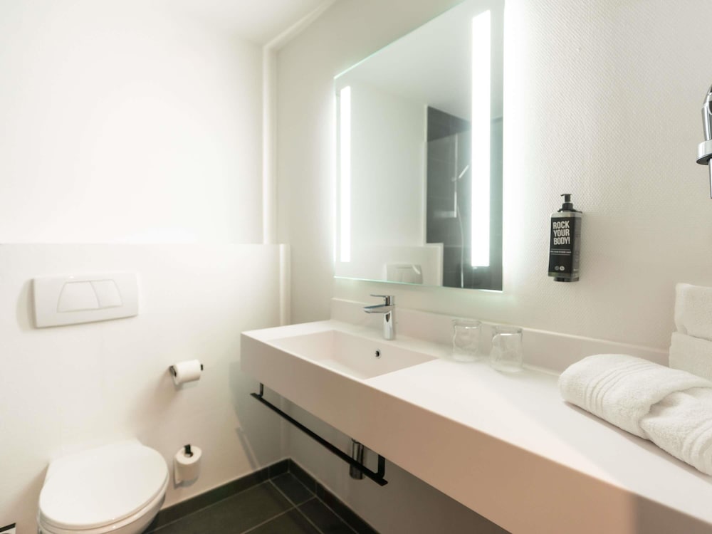 IBIS STRASBOURG CENTRE GARE 58/61