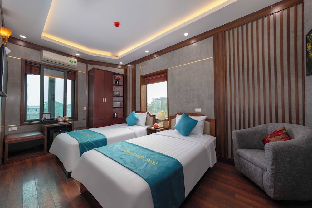 Airport Classic Hotel 2 17/50