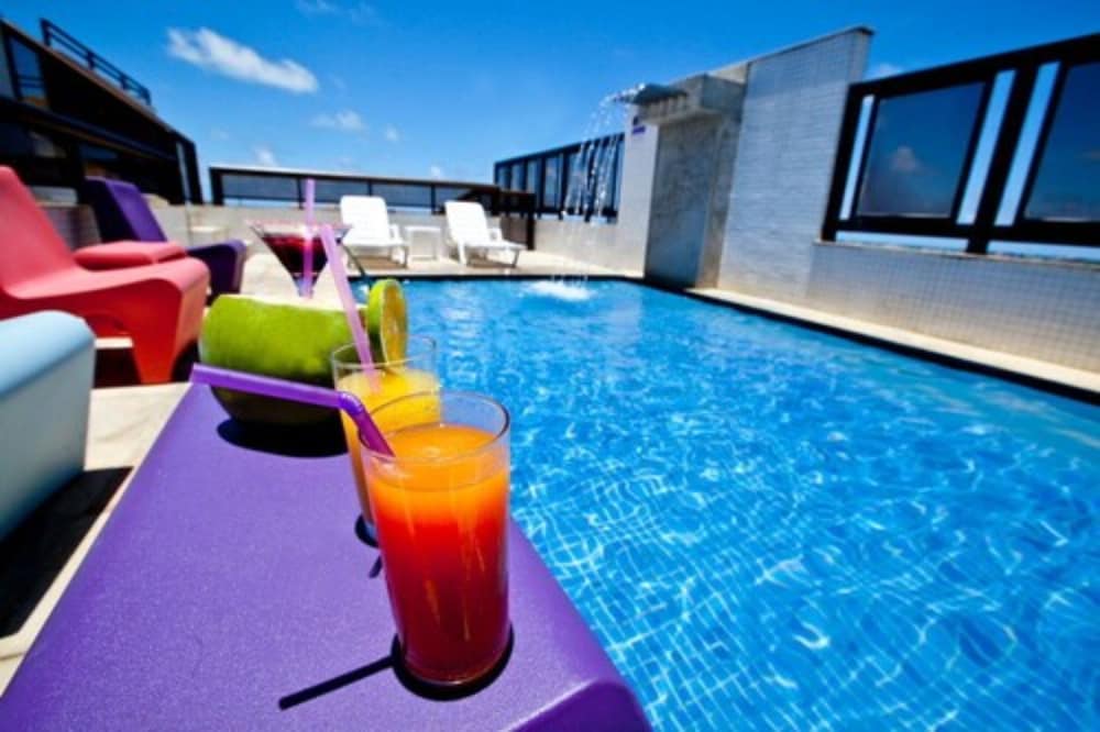 Del Canto Hotel 3/62