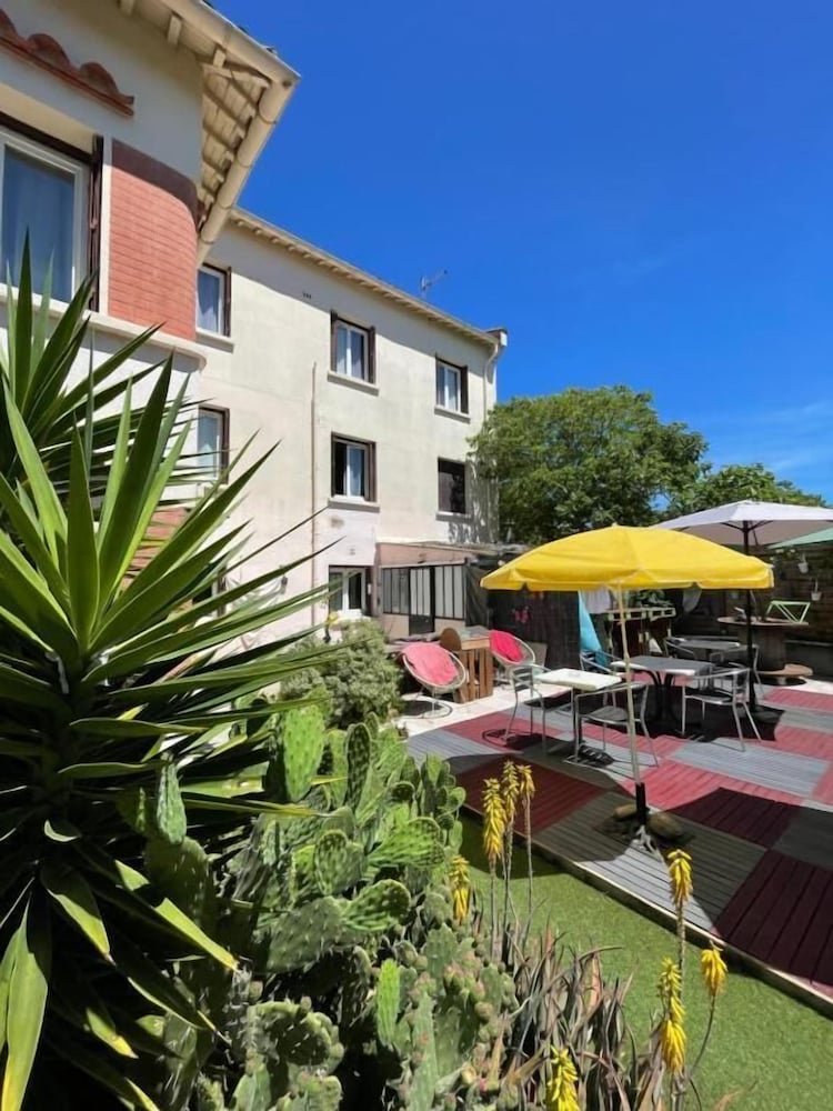 Hotel Clair Logis 51/54