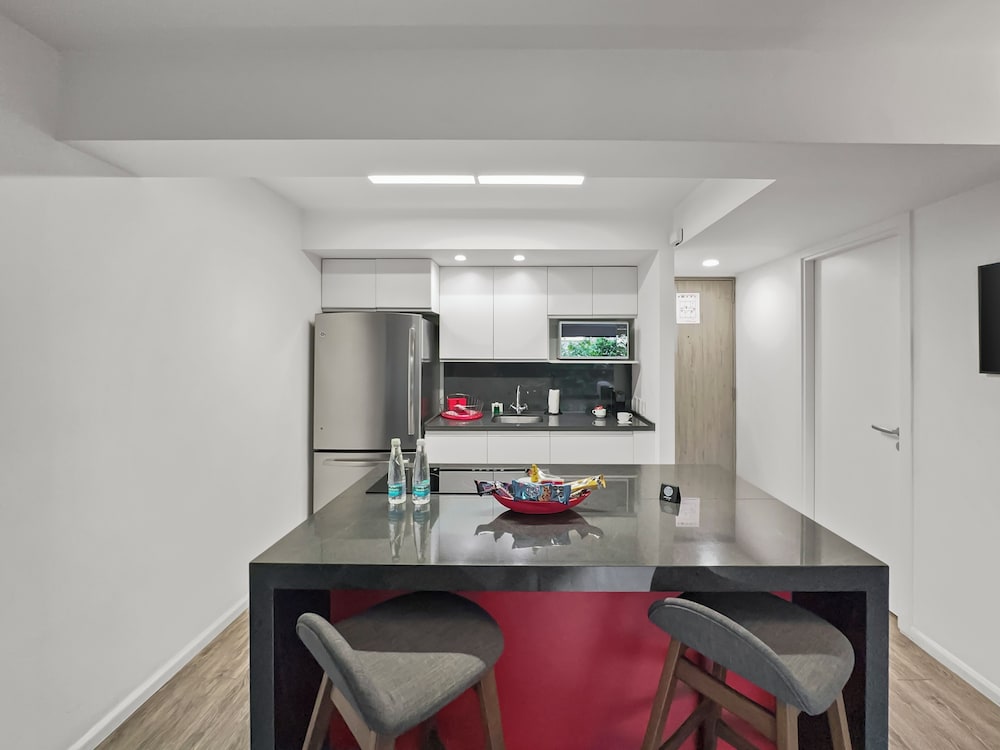 Armonik Suites 56/66
