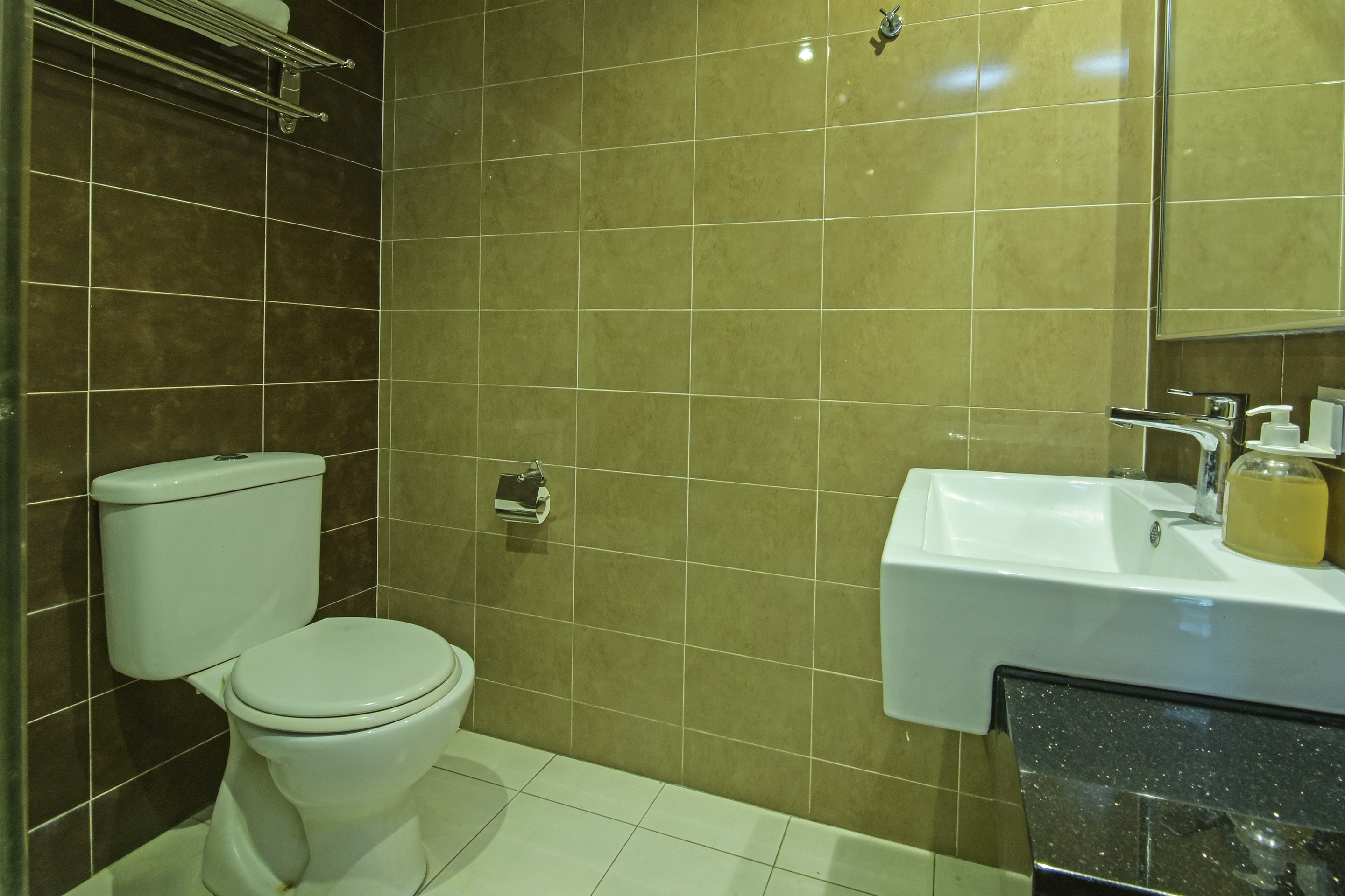 غرفة ديلوكس بسرير كينج، Townhouse Oak Melaka Near Dataran Pahlawan Formerly Ideals Hotel 5/6