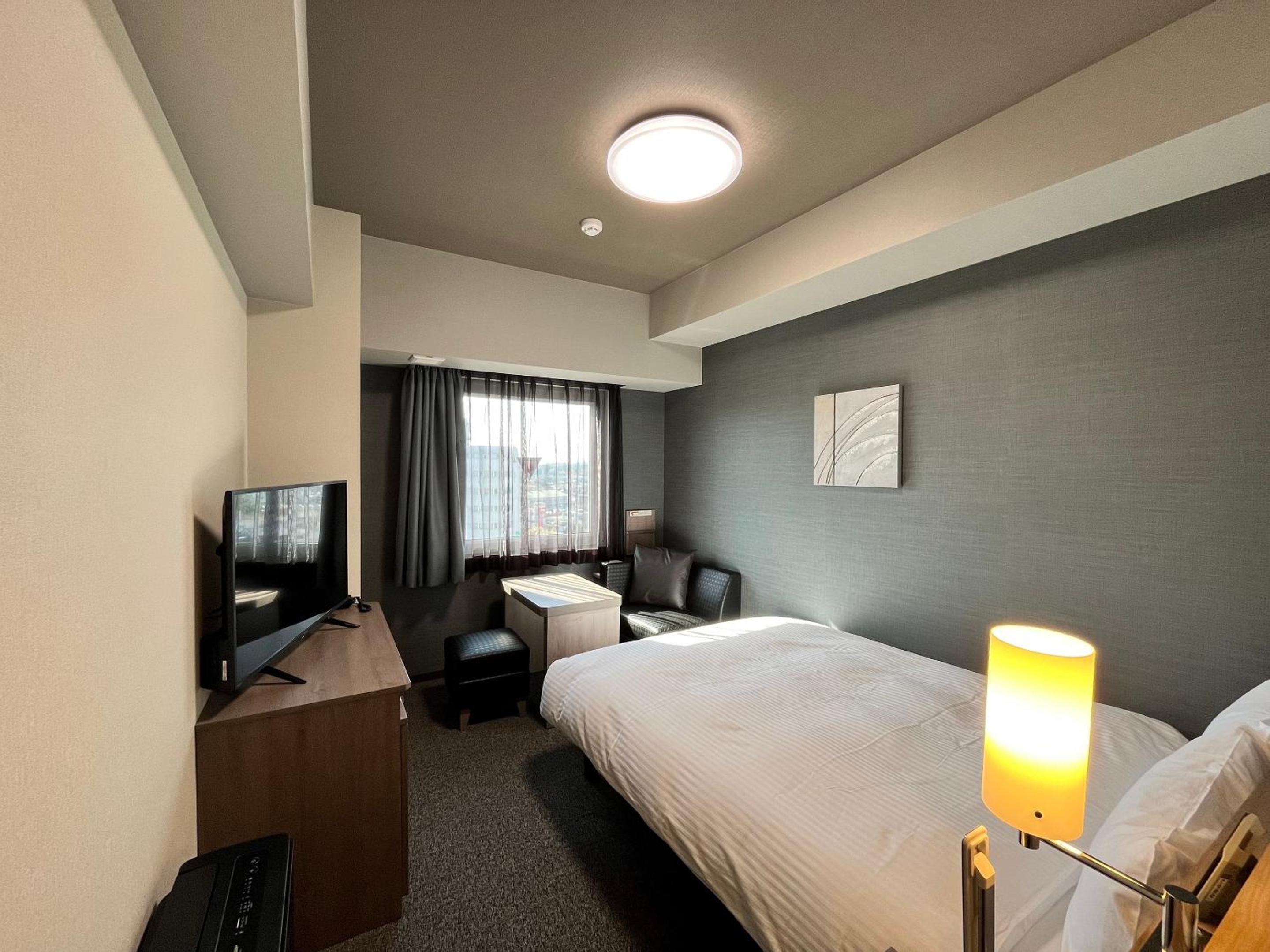 Semi Room, Comfort, Semi Double Bed