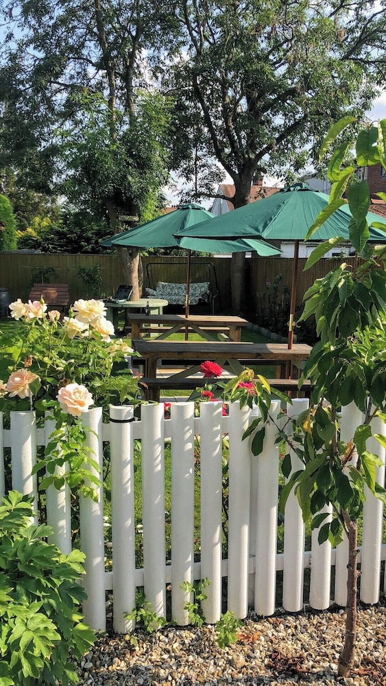 Oxford Guest House 1/50