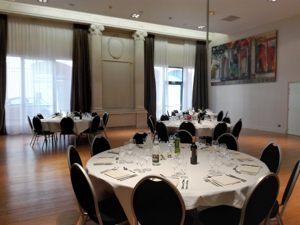 Mercure Lille Roubaix Grand Hotel 69/72