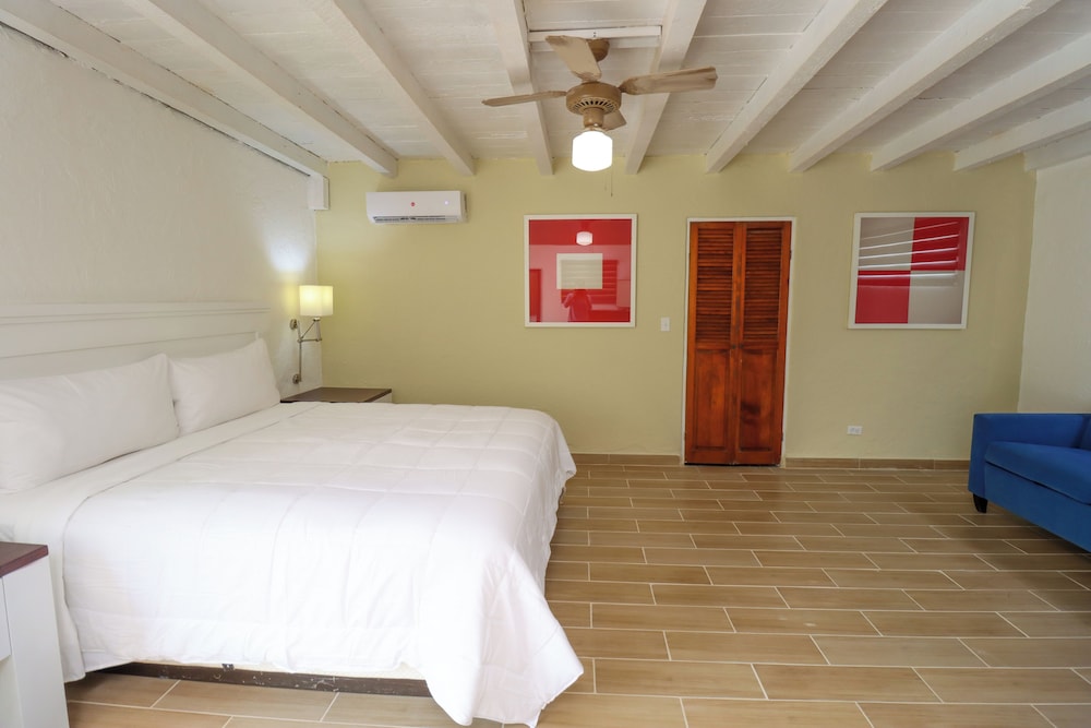 Hotel Castillos Del Mar 23/78