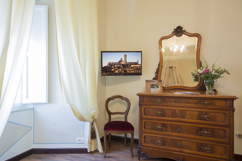 B&B Pantaneto Palazzo Bulgarini 3/42