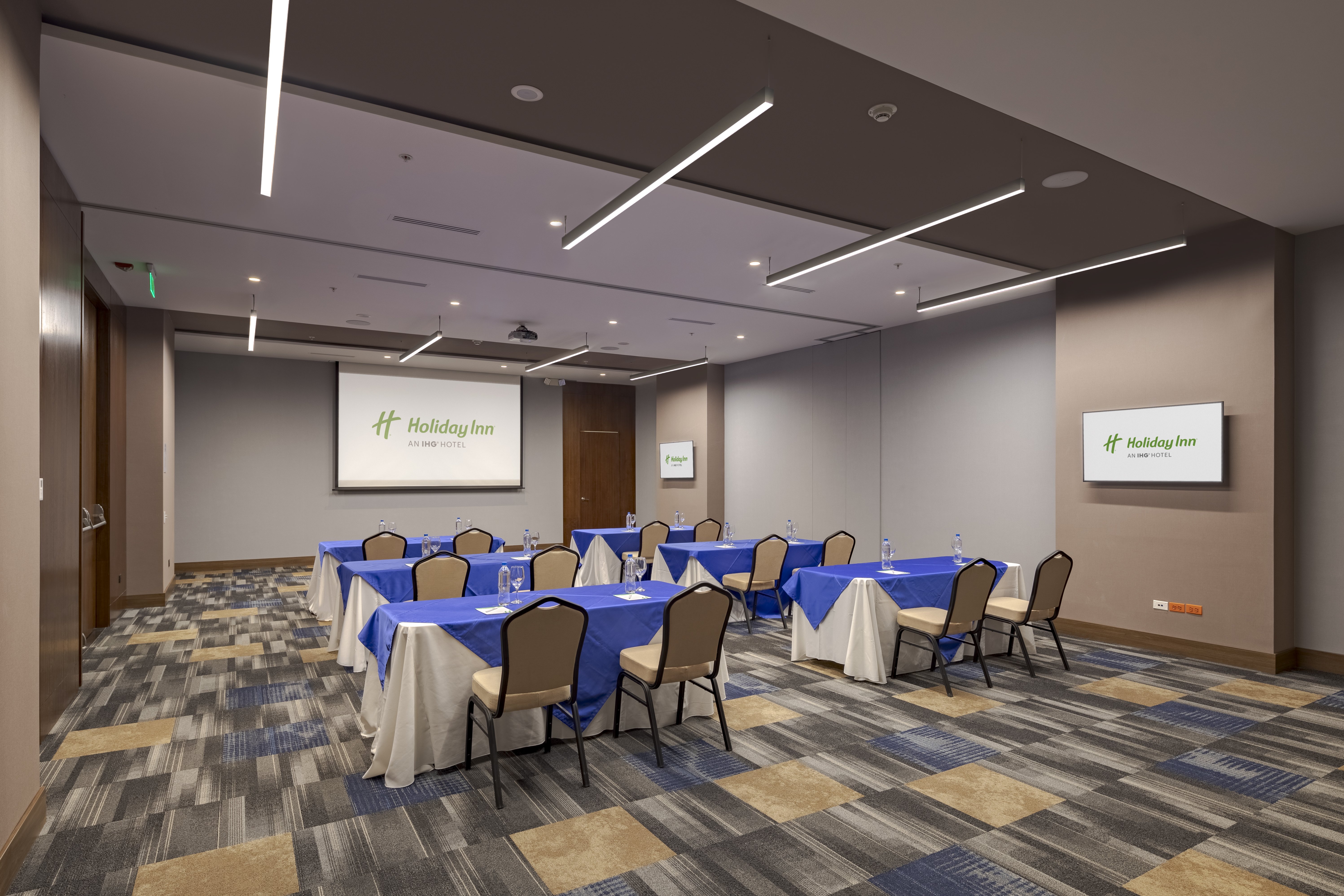 Holiday Inn Quito Airport 64/66