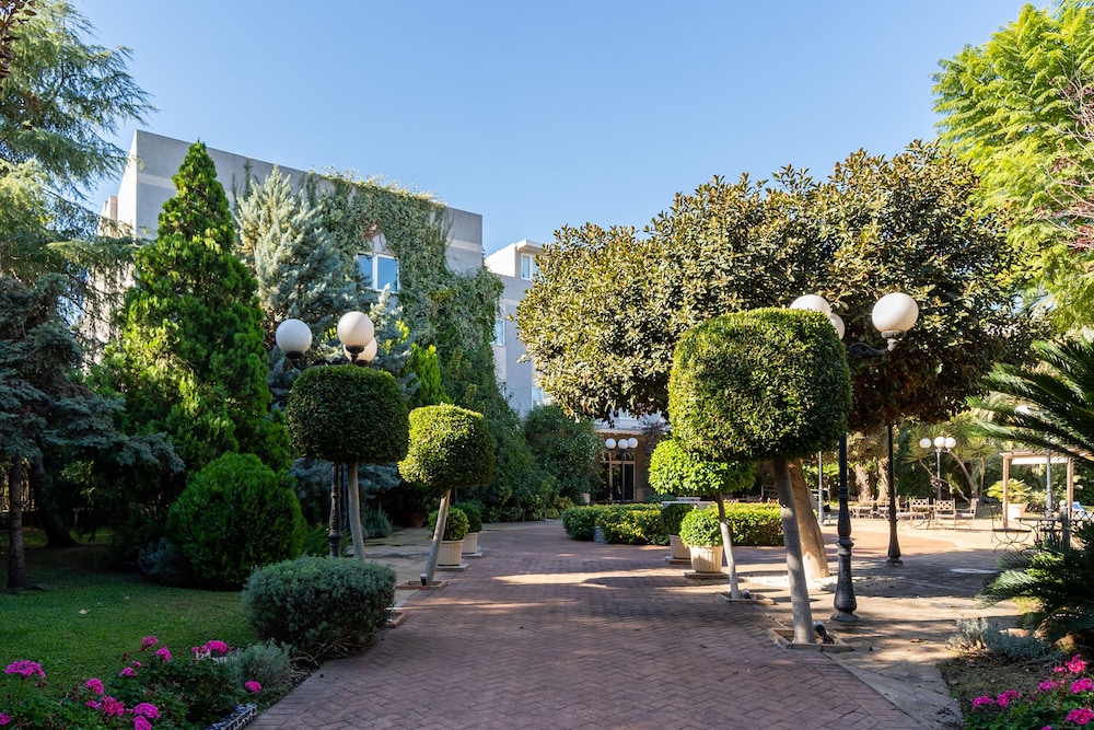 Hotel Checkin Valencia Ciscar 3/64
