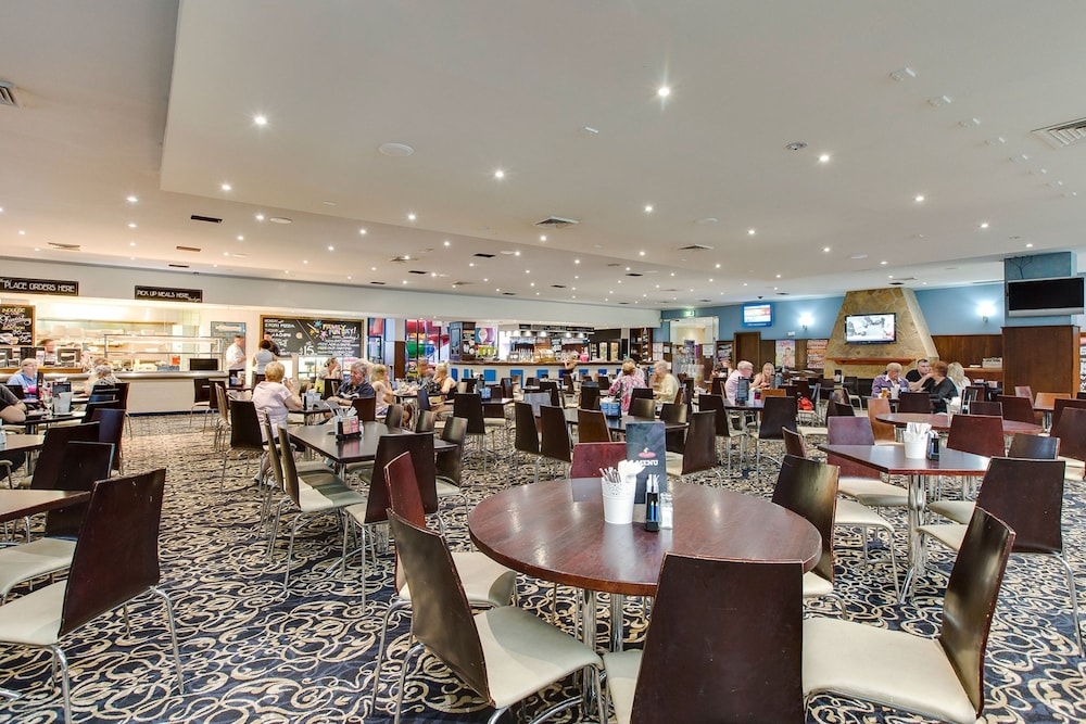 Nightcap at Seaford Hotel 45/62