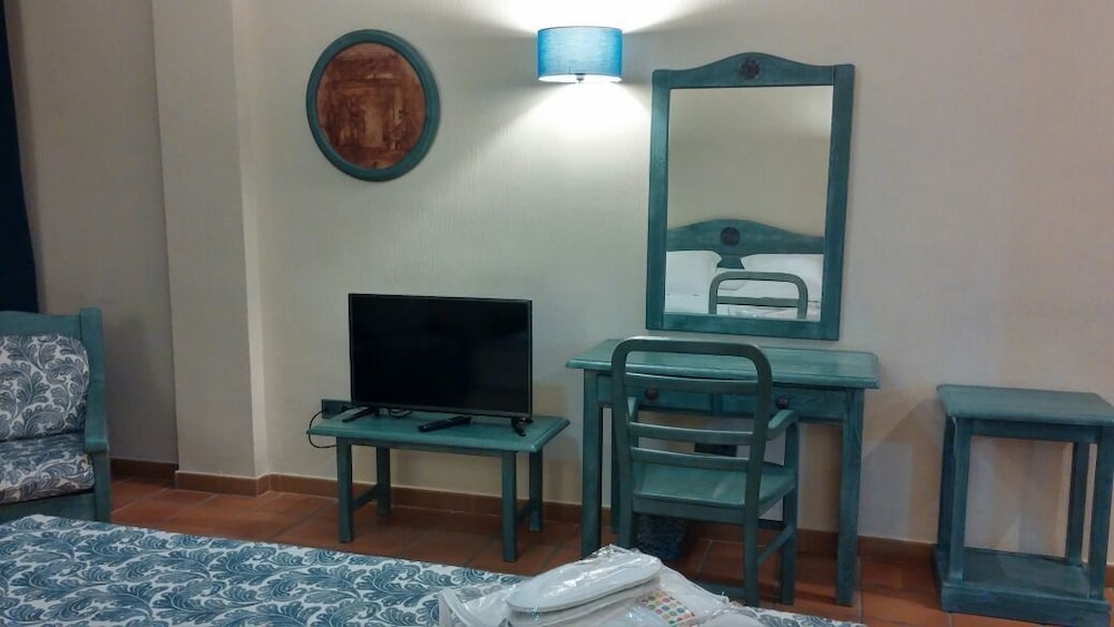 Hotel Almagro 51/73