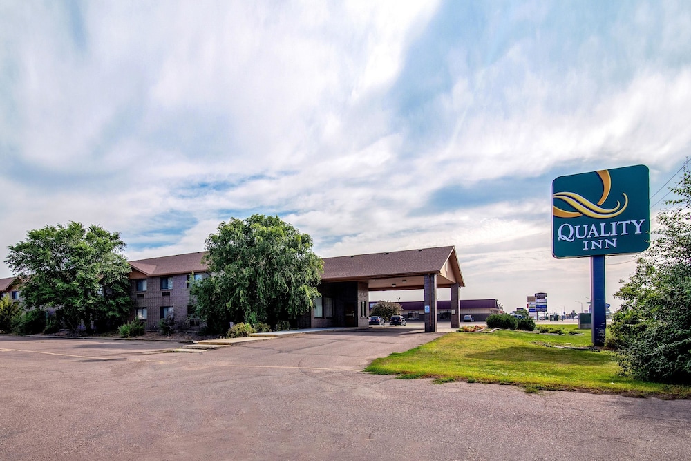 Quality Inn Aberdeen, SD 2/37